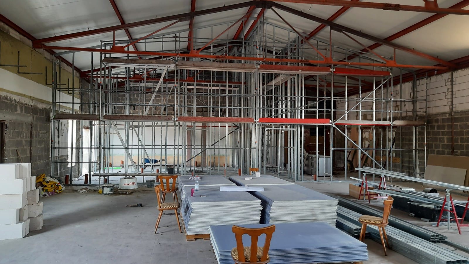 Wiederaufbau Sporthalle – Bild 22