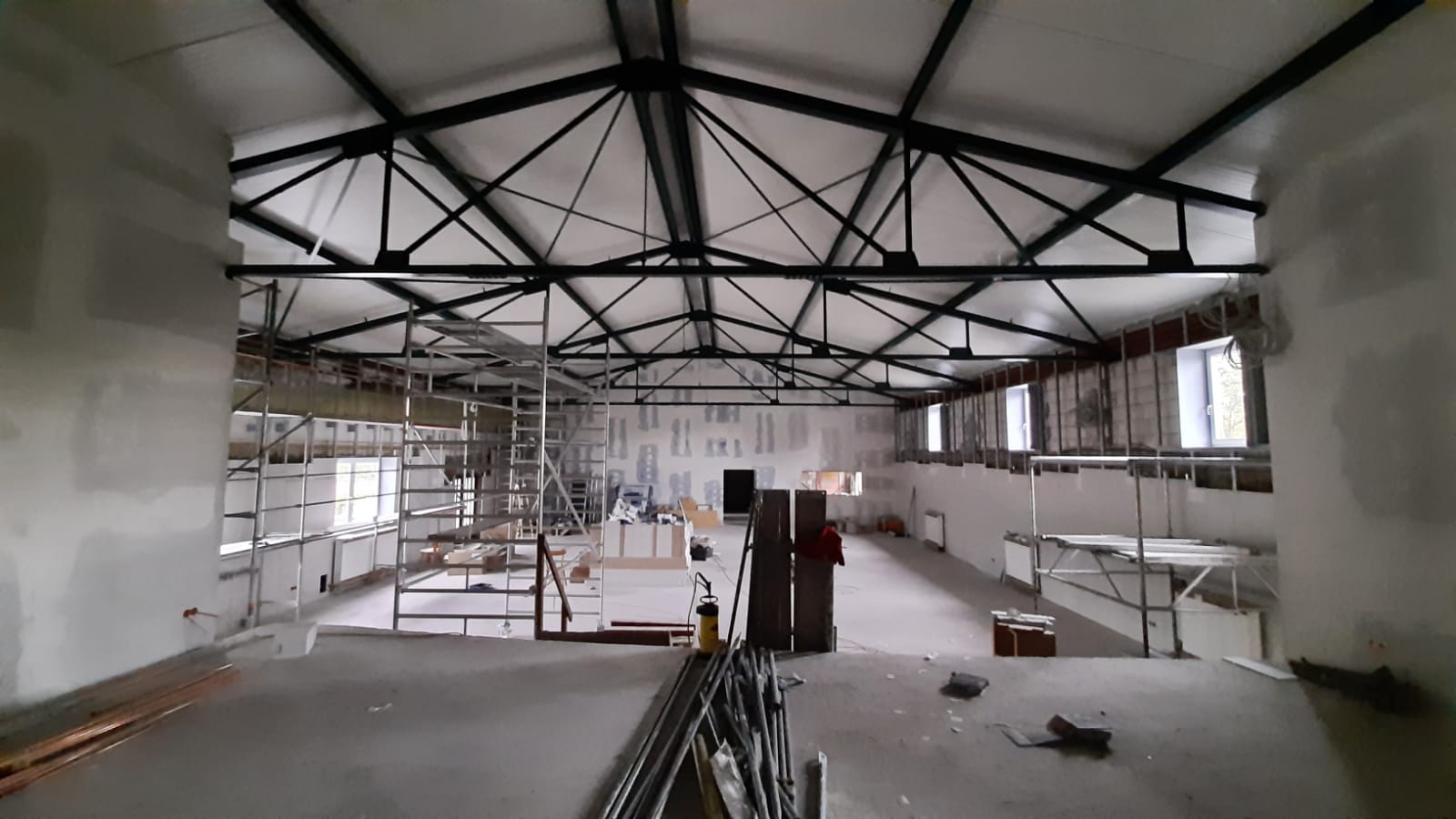 Wiederaufbau Sporthalle – Bild 26